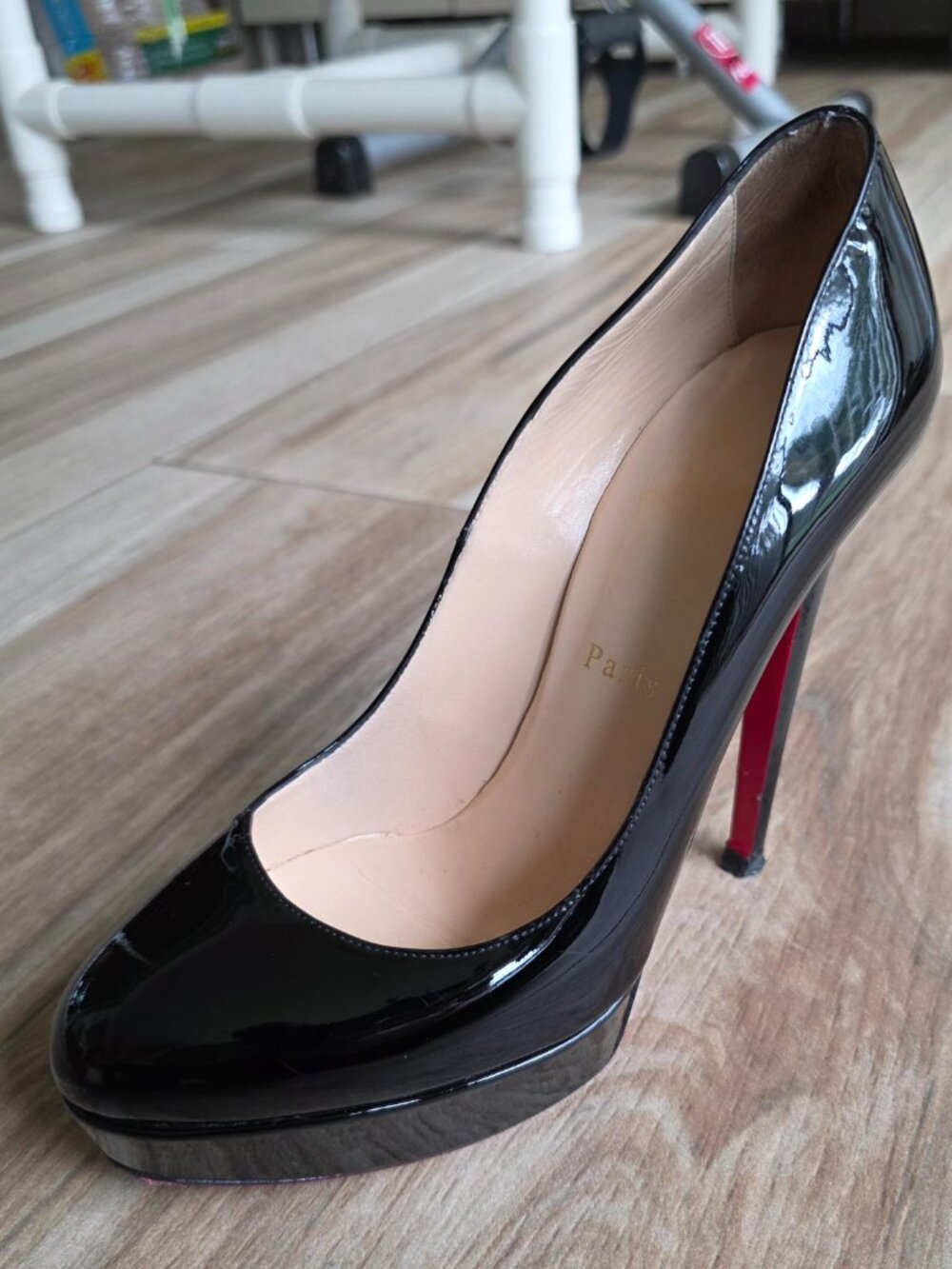 Christian Louboutin Bianca Platform Black Patent Leather Pumps Eur. 39